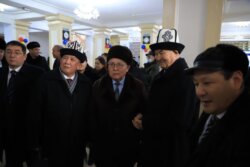 ОШМУДА АКАДЕМИК БЕКТЕМИР МУРЗУБРАИМОВДУН 80 ЖЫЛДЫК МААРАКЕСИ БЕЛГИЛЕНДИ