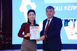 ОшМУнун СТУДЕНТИ ЖЕҢИЛ АТЛЕТИКА БОЮНЧА ӨЛКӨ ЧЕМПИОНУ