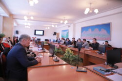 ОшТУнун СТУДЕНТТЕРИ БИЗНЕС БАШТООНУН ЖОЛДОРУН ҮЙРӨНҮШТҮ