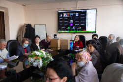 “АТАМ ЖӨНҮНДӨ ЭСКЕРҮҮ” КИТЕБИ ТАЛКУУЛАНДЫ