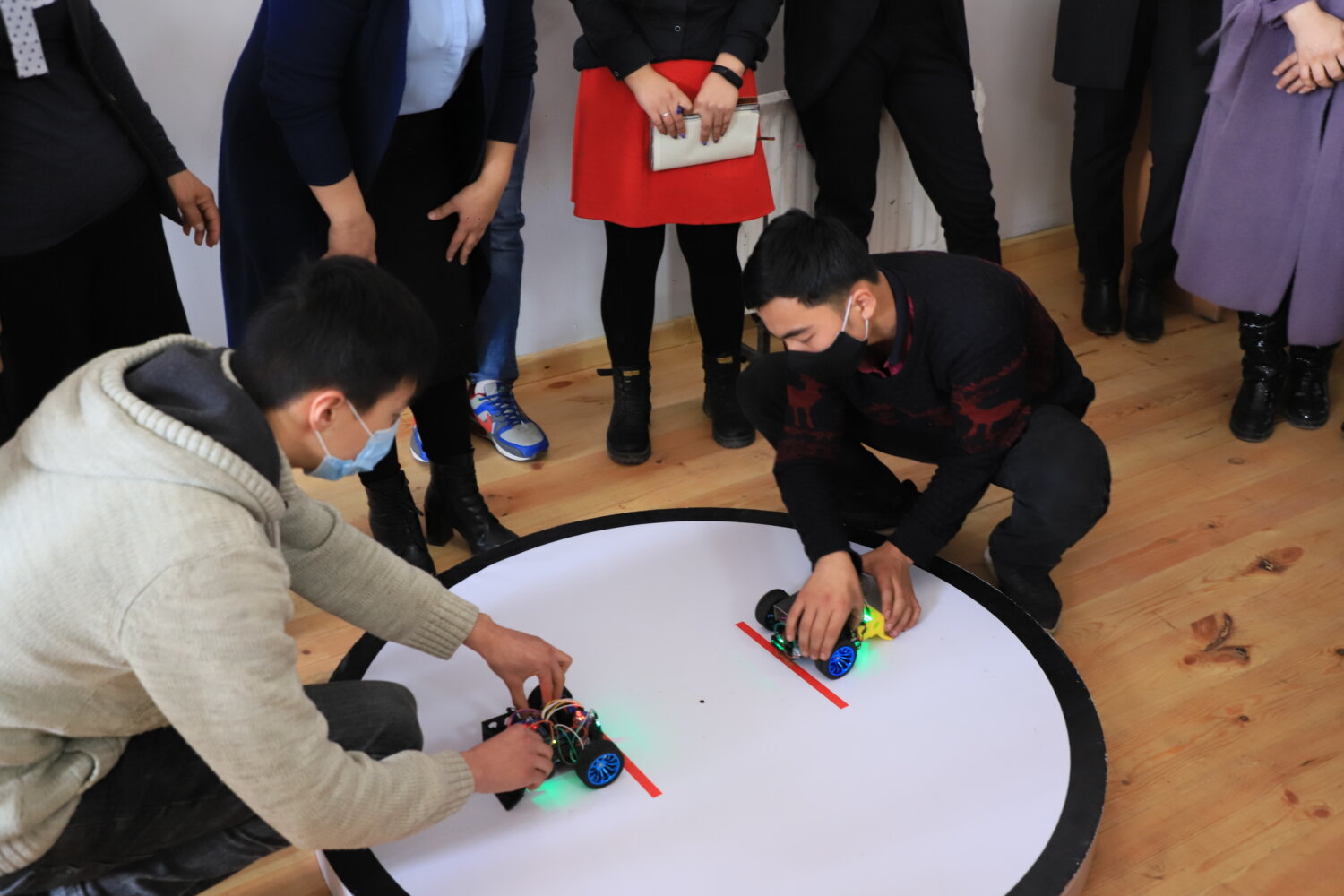 ОШТУда РОБОТ ТЕХНИКАЛАРЫН ОКУТУУ БОРБОРУ АЧЫЛДЫ