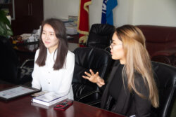 КМУнун ПРЕЗИДЕНТТИК СТИПЕНДИАТТАРЫН РЕКТОР КАБЫЛ АЛДЫ