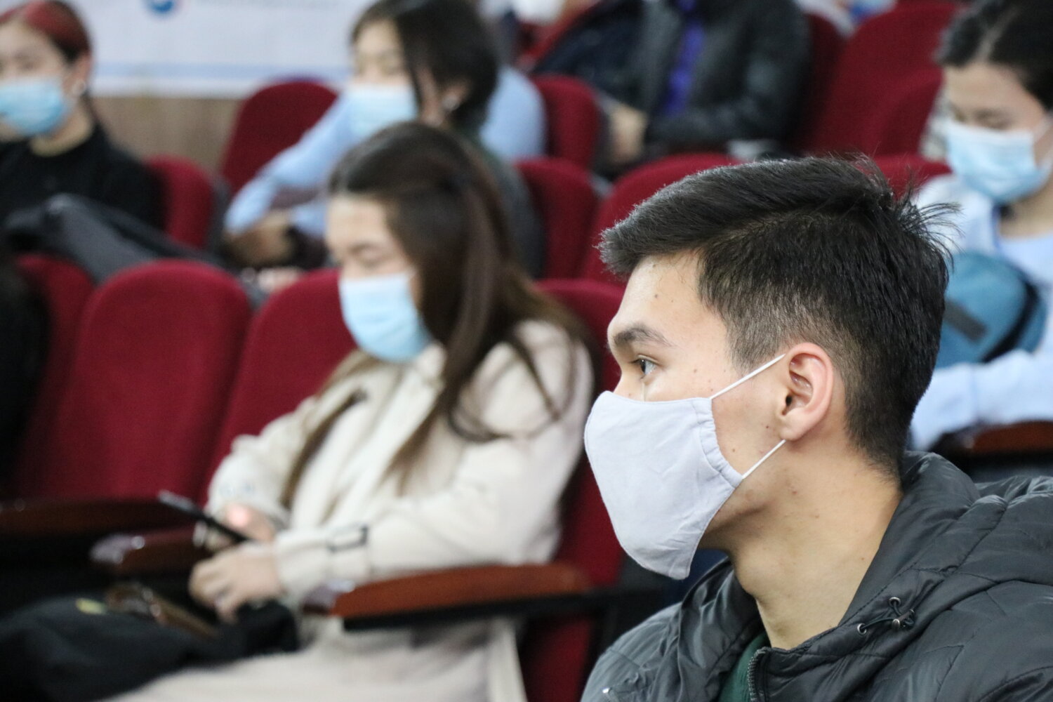 ВЕНГРИЯ МЕНЕН КЫТАЙдын ЖОЖдоруна ТАНДОО БАШТАЛДЫ