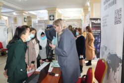 ОШМУда  БИЛИМ ЖАРМАНКЕСИ  