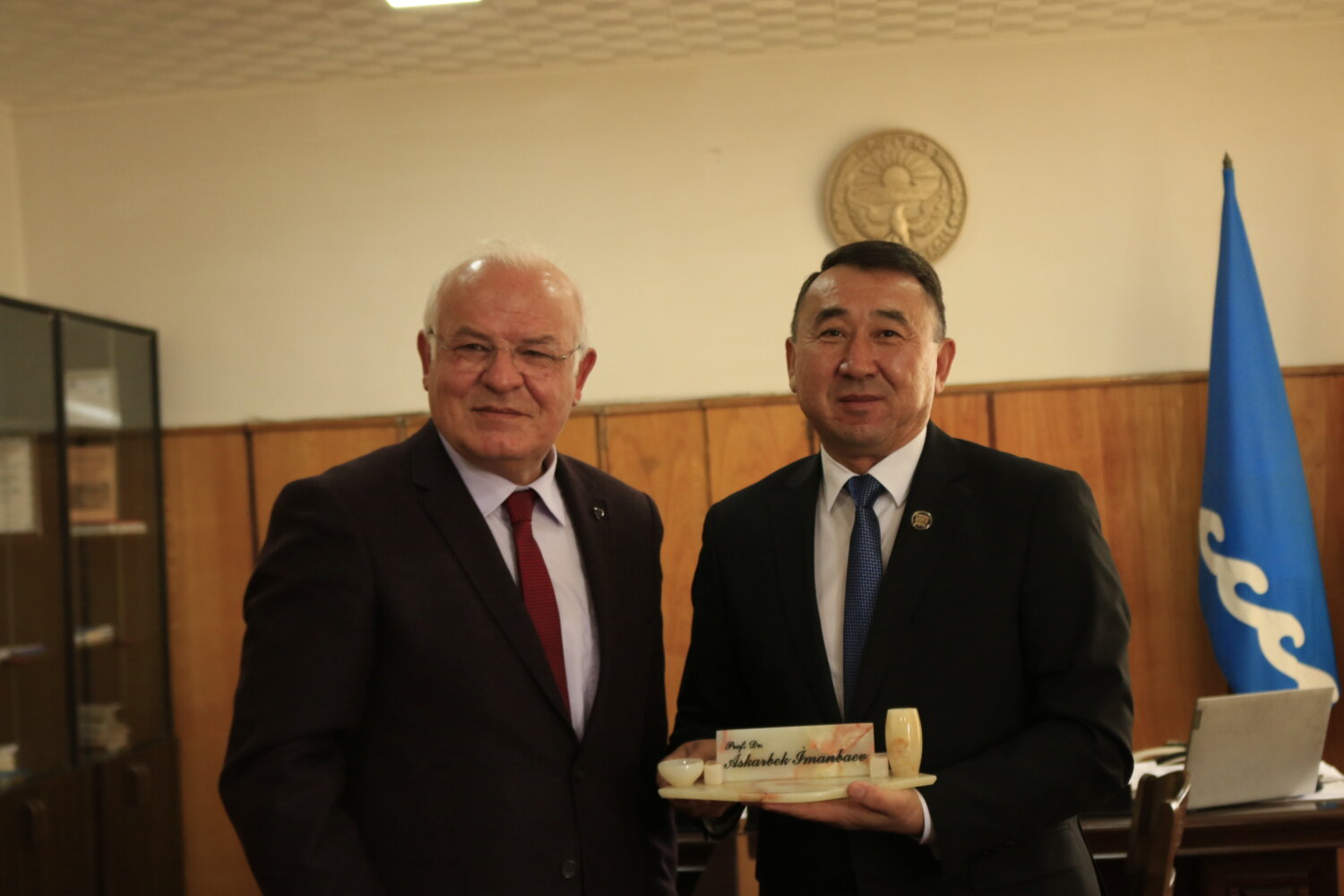 “МАНАС — АЛТАЙ ТООЛОРУНУН АРСТАНЫ”