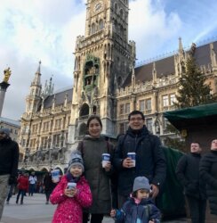 ГЕРМАНИЯДА ЭМГЕКТЕНГЕН ОШМУНУН БҮТҮРҮҮЧҮСҮ СТУДЕНТТЕР МЕНЕН БААРЛАШТЫ