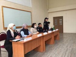 ОШТУДА КЫЗДАРДЫН УКУГУ БОЮНЧА ТАРБИЯЛЫК СААТ ӨТТҮ