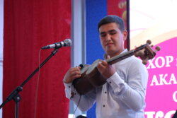 ОшМПУнун ТАЛАНТТАРы САХНАДА