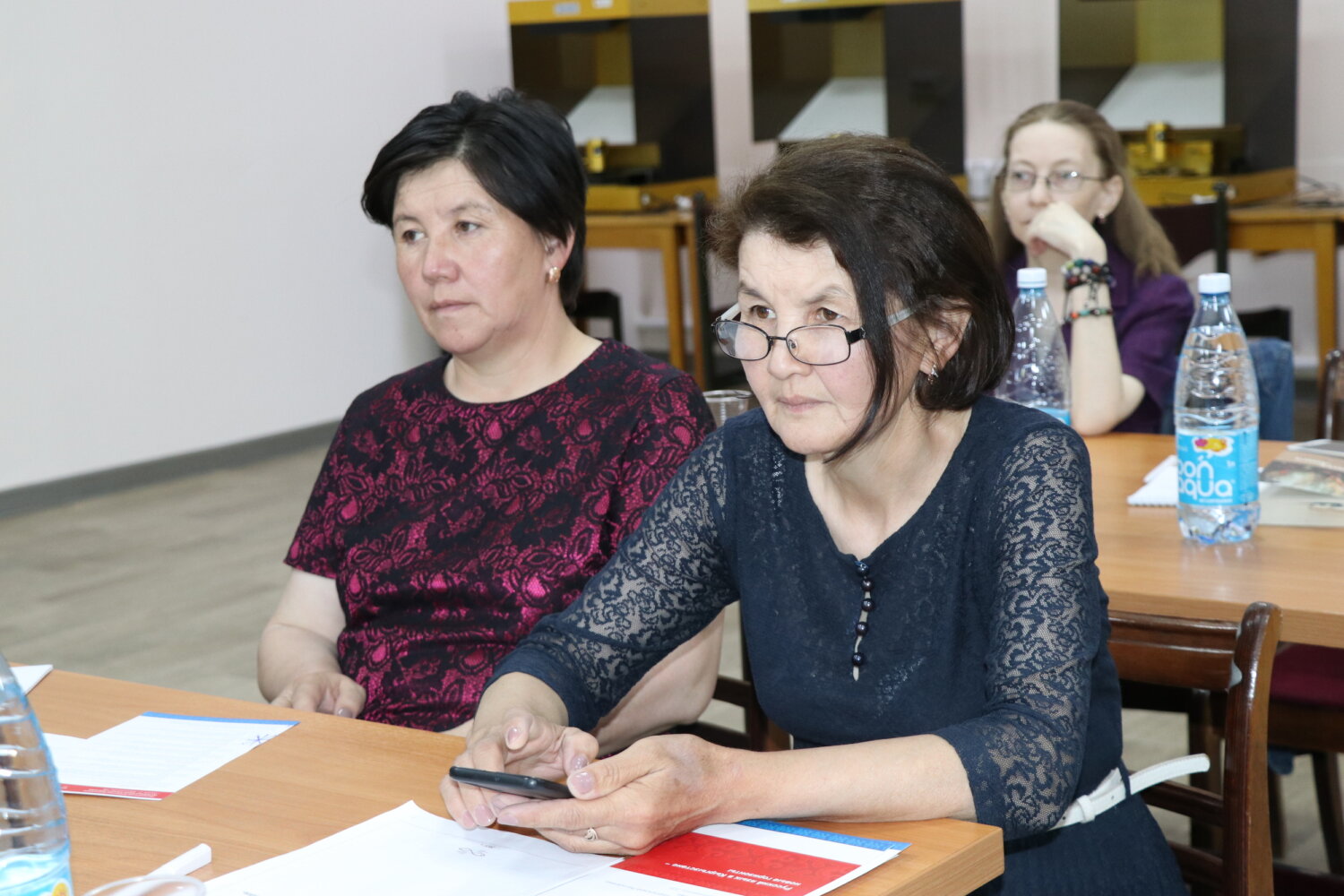 ОРУС ТИЛИН ОКУТУУЧУЛАР ҮЧҮН МАСТЕР-КЛАСС ӨТКӨРҮЛҮҮДӨ