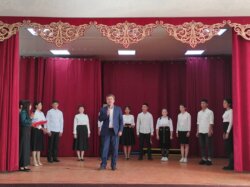 КМУНУН КӨРКӨМ БИЛИМ БЕРҮҮ ФАКУЛЬТЕТИНДЕ МАМЛЕКЕТТИК ТИЛ КҮНҮ БЕЛГИЛЕНДИ