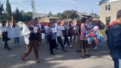 ЖЕТИ-ӨГҮЗДҮН МУГАЛИМДЕРИ COVID-19 АЛДЫН АЛУУ БОЮНЧА АКЦИЯ ӨТКӨРҮШТҮ