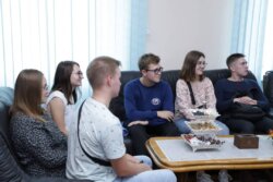 УРАЛ МАМЛЕКЕТТИК ПЕДАГОГИКАЛЫК УНИВЕРСИТЕТИНИН СТУДЕНТТЕРИ ОШМУДА