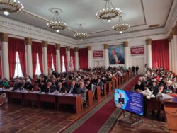 ОШМУДА ОКУМУШТУУ ОСМОНАКУН ИБРАИМОВДУН КИТЕБИНИН БЕТ АЧАРЫ ӨТТҮ