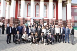 “XXI КЫЛЫМДЫН КАДРЛАРЫ”