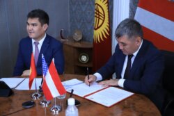 ОшМУ АМЕРИКА-АВСТРИЯ ФОНДУНУН АЧЫК МЕДИЦИНАЛЫК ИНСТИТУТУ МЕНЕН КЫЗМАТТАШАТ