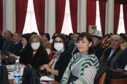 ОШМУНУН ДҮЙНӨЛҮК ТИЛДЕР ЖАНА МАДАНИЯТ ФАКУЛЬТЕТИНЕ 70 ЖЫЛ