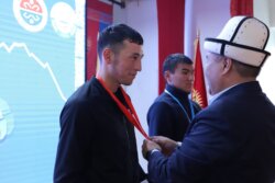 ОШМПУДА ТАЯК-ТАРТЫШ БОЮНЧА АЧЫК ЧЕМПИОНАТ ӨТТҮ