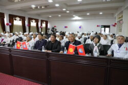 “БИЗ СПИДГЕ КАРШЫБЫЗ!”