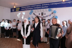 ОшМПУда УЛУТТУК АДАБИЯТ КҮНҮНӨ КАРАТА ДЕКАДА БАШТАЛДЫ