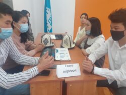 В КГУСТА СОСТОЯЛОСЬ ВРУЧЕНИЕ ПОБЕДИТЕЛЯМ ТУРНИРА  ПО ШАХМАТАМ И ТОГУЗ КОРГООЛУ