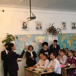 МЕКТЕП ОКУУЧУЛАРЫНЫН   АДЕП-АХЛАКТЫК ӨНҮГҮҮСҮНӨ АРНАЛГАН СЕМИНАР