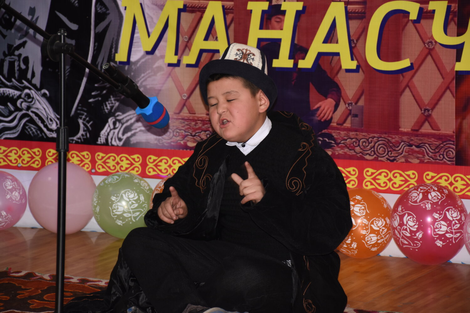 ОШТО ОКУУЧУЛАР АРАСЫНДА «ЖАШ МАНАСЧЫ» СЫНАГЫ ӨТТҮ