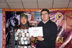 ОШТО ОКУУЧУЛАР АРАСЫНДА «ЖАШ МАНАСЧЫ» СЫНАГЫ ӨТТҮ