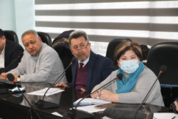 КМУнун РЕКТОРУ ЖАМААТТАН ТАТЫКТУУ ИШТИ ТАЛАП КЫЛАТ