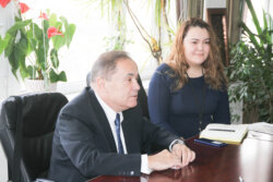 ВЕНГРИЯНЫН ЭЛЧИСИ КМУда