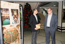 КМУДА ВЕНГР ПАРЛАМЕНТИНИН АРХИТЕКТУРАСЫНЫН КӨРГӨЗМӨСҮ ЖҮРҮП ЖАТАТ