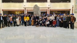 КМУНУН СТУДЕНТТЕРИ КАЗАКСТАНДА БИЛИМ АЛУУДА