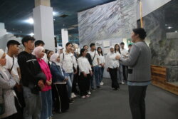 НООКАТТЫН ОКУУЧУЛАРЫ ОШТОГУ ОКУУ ЖАЙЛАР МЕНЕН ТААНЫШТЫ