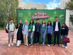 ОШМУНУН 14 СТУДЕНТИ ЖУМХУРИЕТ УНИВЕРСИТЕТИНДЕ ОКУП ЖАТАТ