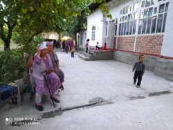 ЭЛГЕ КОЛ СУНГАН АГАРТУУЧУЛАР