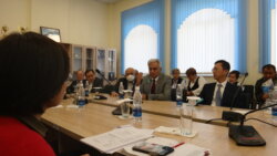 МИНИСТРДИН ОРУН БАСАРЫ АӨБнын ДИРЕКТОРЛОР КЕҢЕШИНИН МҮЧӨЛӨРҮ МЕНЕН ЖОЛУГУШТУ