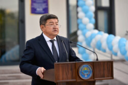 В ЭТОМ ГОДУ В БИШКЕКЕ ЗА 5 МЕСЯЦЕВ БЫЛО ПОСТРОЕНО 15 ШКОЛ