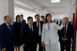 В ЭТОМ ГОДУ В БИШКЕКЕ ЗА 5 МЕСЯЦЕВ БЫЛО ПОСТРОЕНО 15 ШКОЛ