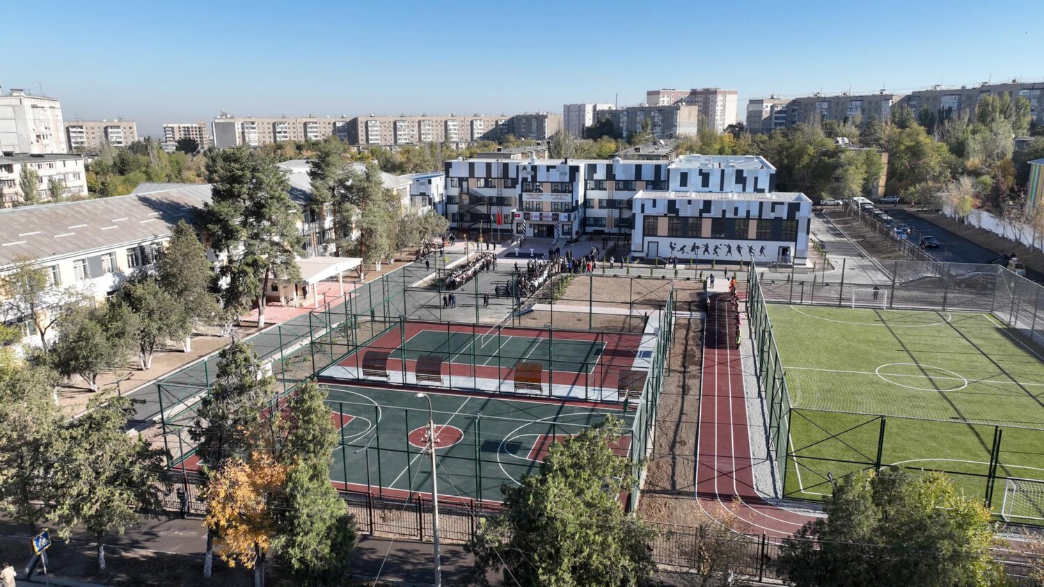 НИЗАМИ ГЯНДЖЕВИ АТЫНДАГЫ ЖАҢЫ МЕКТЕПТИН АЧЫЛЫШЫ