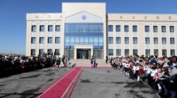 НИЗАМИ ГЯНДЖЕВИ АТЫНДАГЫ ЖАҢЫ МЕКТЕПТИН АЧЫЛЫШЫ