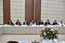 АСТАНАДА КМШ МУГАЛИМДЕРИНИН КЕЗЕКТЕГИ СЪЕЗДИ