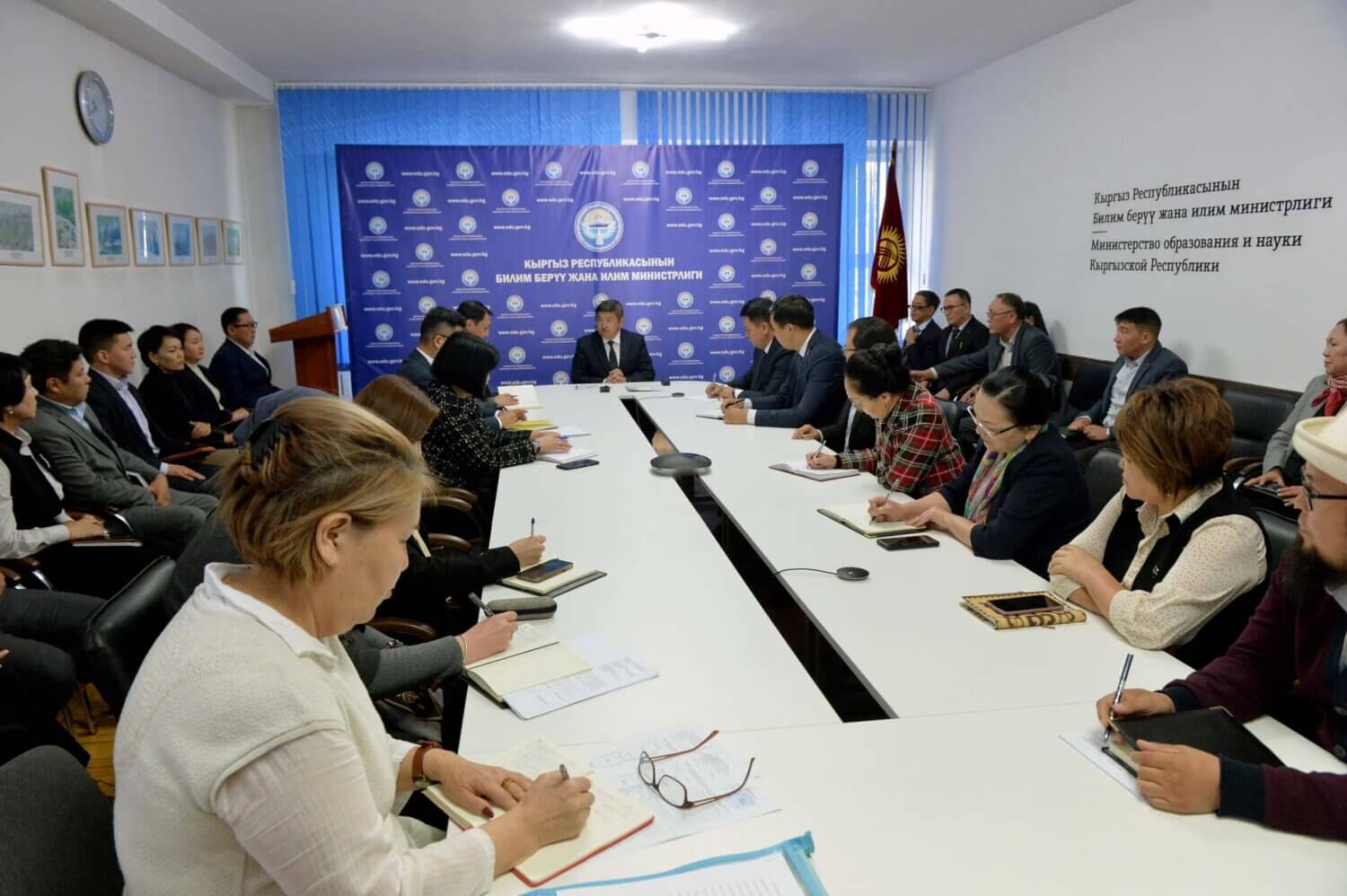 «РЕФОРМАЛАРДЫН ТЕМПИ ТОКТОБОШУ КЕРЕК»