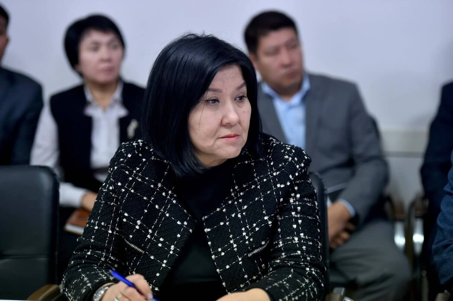 «РЕФОРМАЛАРДЫН ТЕМПИ ТОКТОБОШУ КЕРЕК»