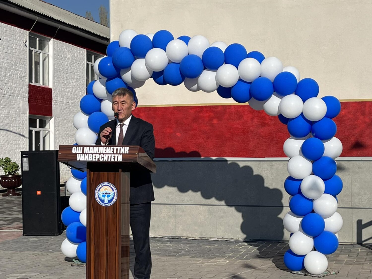 ОшМУнун “БИЛИМ” ЛИЦЕЙИНИН ОКУУ КОРПУСУ АЧЫЛДЫ