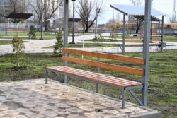 ПРЕЗИДЕНТ САДЫР ЖАПАРОВ БИШКЕК ШААРЫНДАГЫ “ТУНГУЧ” КИЧИРАЙОНУНДА ЖАҢЫ МЕКТЕПТИ АЧТЫ