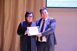 “МЕН ЖАНА МЕНИН КИТЕПКАНАМ” СЫНАГЫНЫН ЖЕҢҮҮЧҮЛӨРҮ СЫЙЛАНДЫ