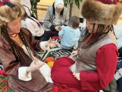 БЕШКЕ ЧЕЙИН ҮЛГҮР