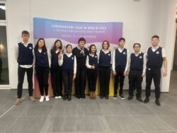 БЕРЛИНДЕГИ ЭЛ АРАЛЫК ОЛИМПИАДАДА КЫРГЫЗСТАНДЫН КОМАНДАСЫ БАЙГЕЛҮҮ ОРУНДАРДЫ ЭЭЛЕДИ