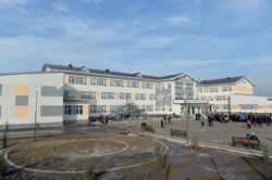 АК-ОРДО ЖАҢЫ КОНУШУНДАГЫ №102 МЕКТЕП АЧЫЛДЫ