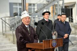 АК-ОРДО ЖАҢЫ КОНУШУНДАГЫ №102 МЕКТЕП АЧЫЛДЫ