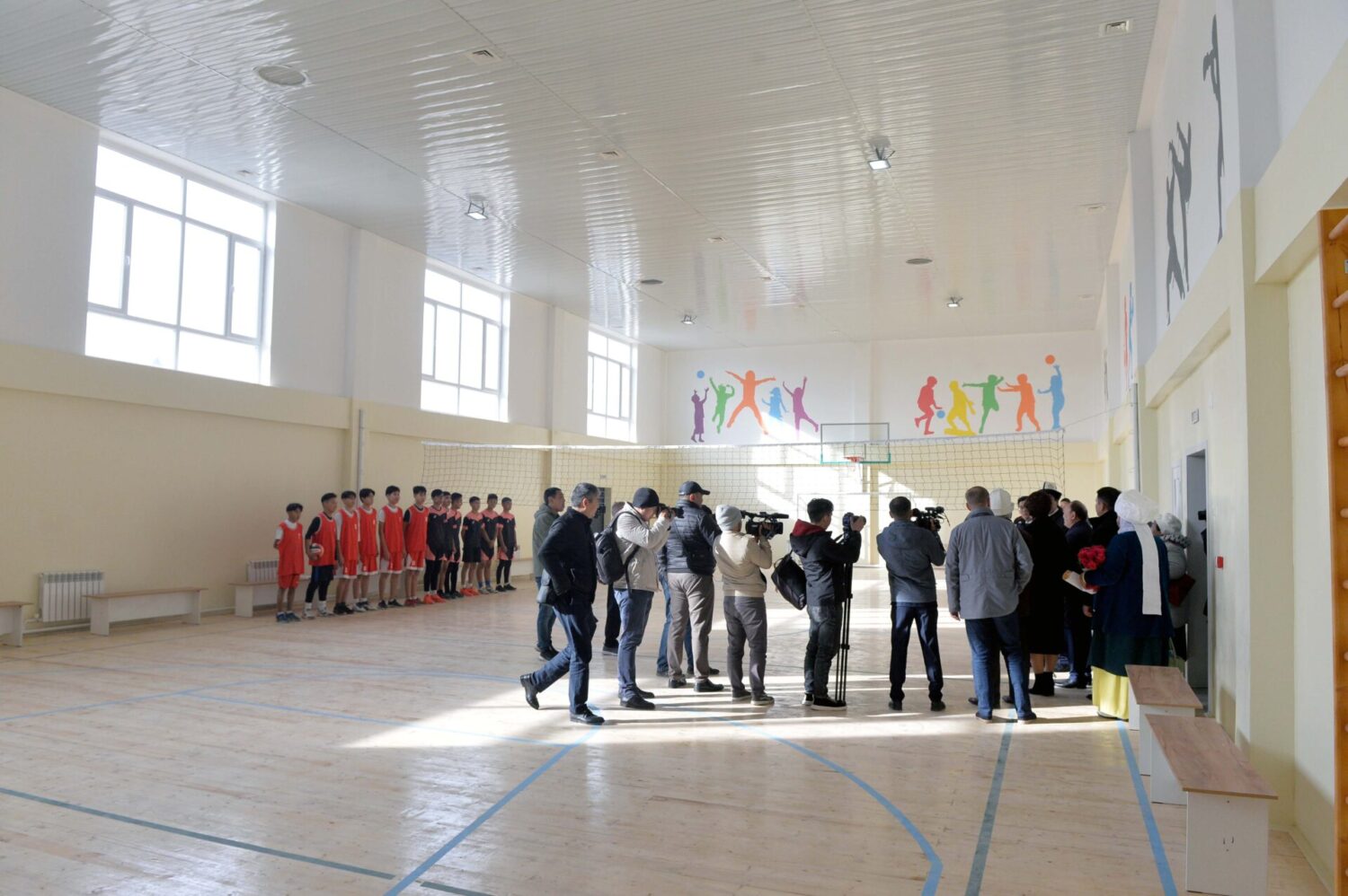 АК-ОРДО ЖАҢЫ КОНУШУНДАГЫ №102 МЕКТЕП АЧЫЛДЫ